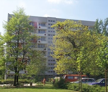 Großzügige Wohnung mit Balkon direkt an der Spree - Photo 3