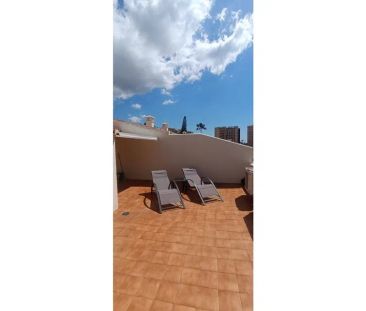 Alquiler de chalet adosado en Calle Federico Martín Bahamontes - Photo 3