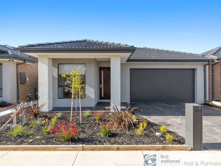 44 Scenery Drive, 3978, Clyde North Vic - Photo 2