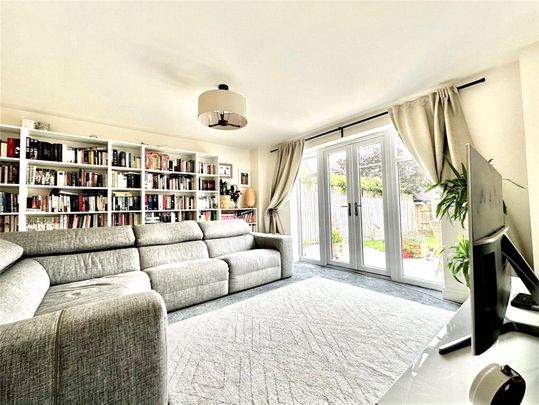 4 bedroom house to rent - Photo 1