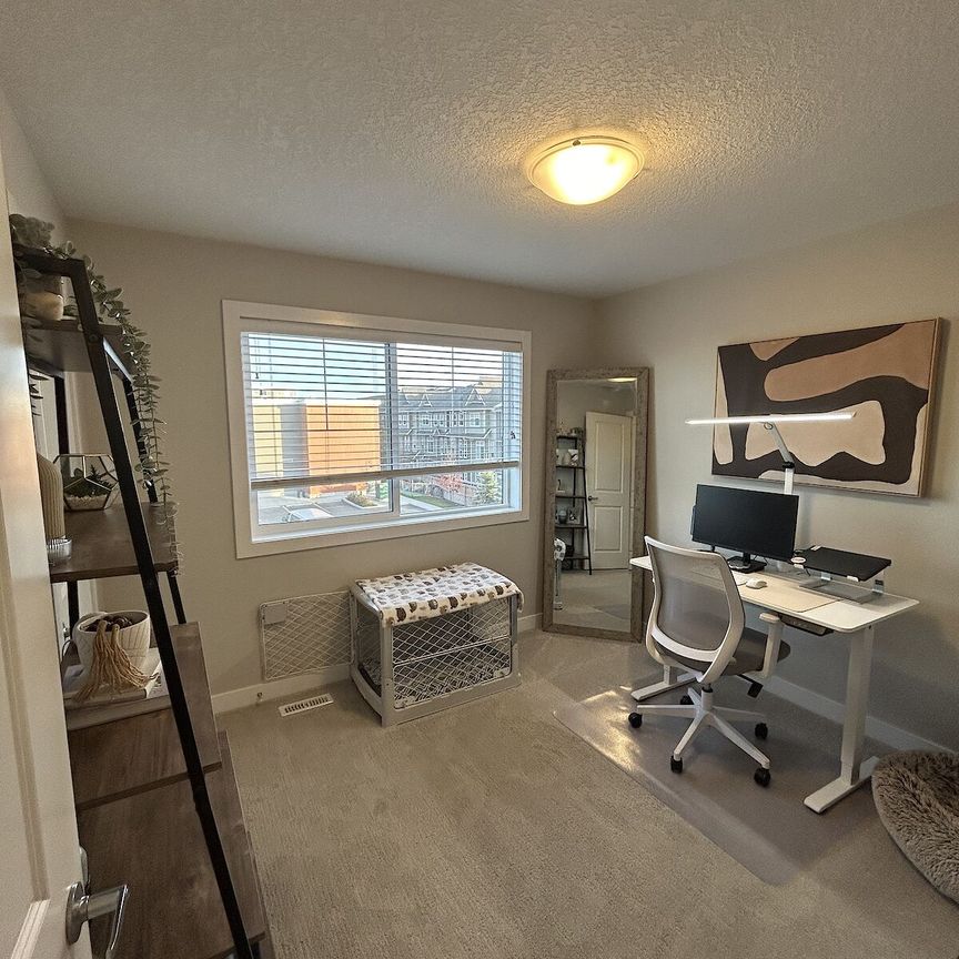 207 Legacy Common Southeast, Calgary - Photo 1