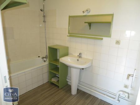 Location Appartement 4 pièces 80m² FONTAINE 38600 - Photo 5