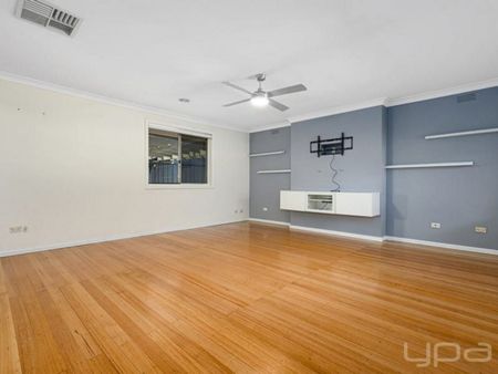 Entertainer’s Dream with Pergola - Photo 4