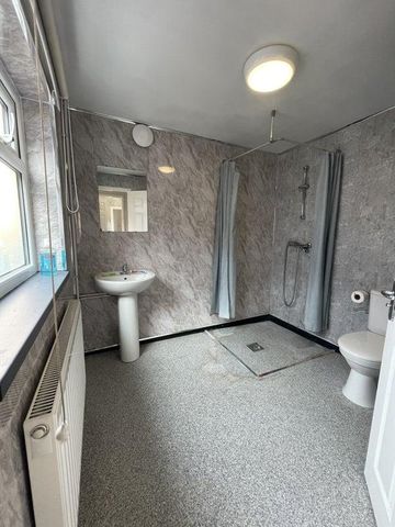 1 bedroom property to rent - Photo 5