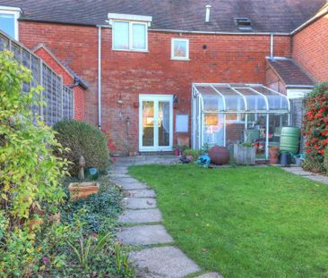 3 bedroom terraced house to rent - Photo 3