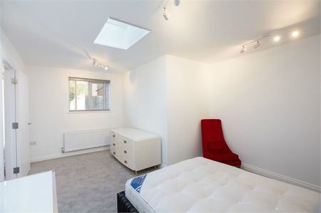 Combedale Road, London - Photo 3