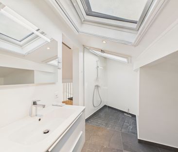 Duplex lumineux et rénové avec vue sur le lac dans la région de Nyon - Foto 4