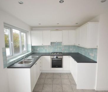 3 bedroom detached house to rent - Photo 5