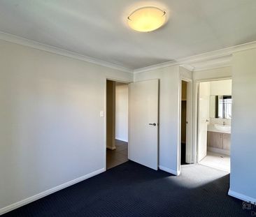 Modern & Secure Home in Great Location HOME OPEN WEDNESDAY 26 AUGUS... - Photo 1
