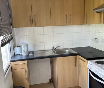 1 Bed Flat, Clyde Road, CR0 - Photo 1