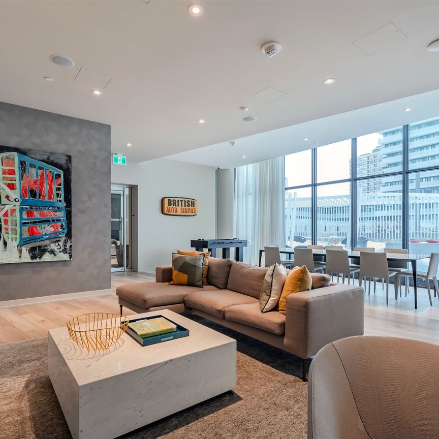 For Lease - 3900 Confederation Parkway Unit# 5211, Mississauga, Ontario - Photo 1