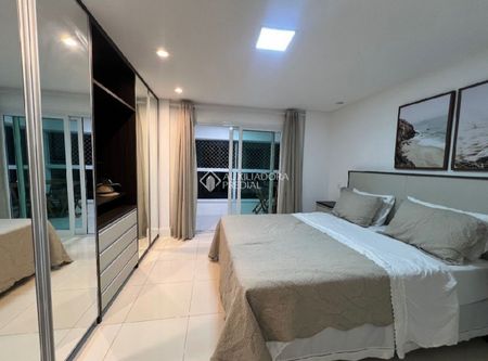Apartamento com 3 quartos e 140m² para alugar em Centro, Balneário Camboriú. - Photo 4