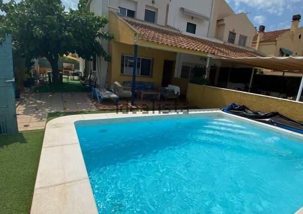 Alquiler de casa o chalet independiente en Los Alcázares