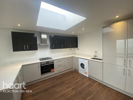 3 bedroom penthouse to rent - Photo 5