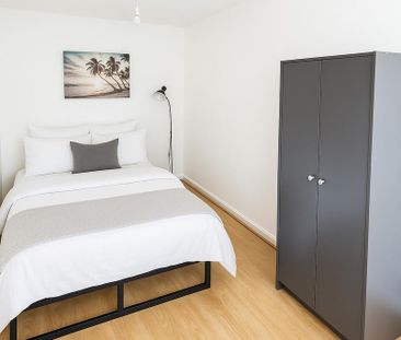 1 bedroom flat to rent - Photo 6