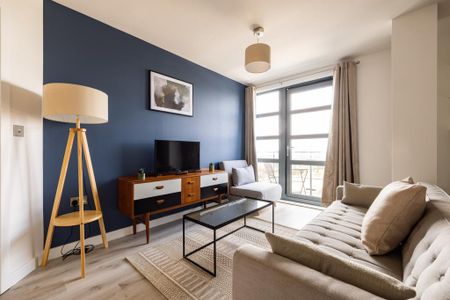 1 bedroom flat to rent - Photo 2