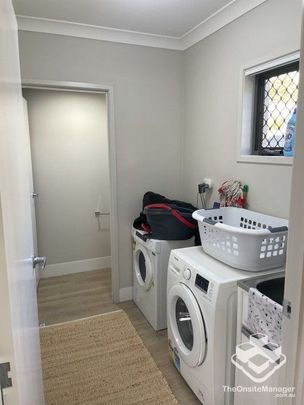 Available 13th October - BREAK LEASE - BE QUICK will not last! - Photo 1