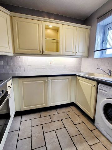 1 Bed Flat, Newhall Green, LS10 - Photo 5