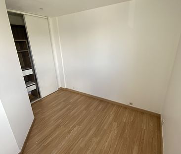 Appartement 3 pièces 46m2 MARSEILLE 3EME 750 euros - Photo 4