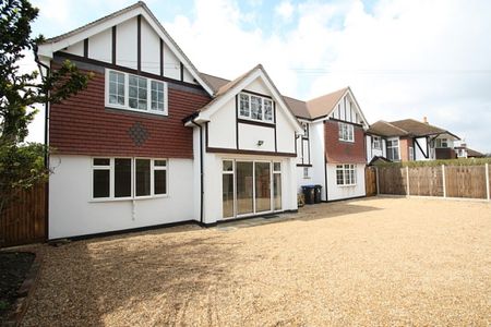 Wych Hill Lane, Woking - Photo 5