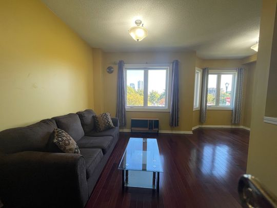 For Lease - 156 Town Centre Boulevard Unit# Main, Markham, Ontario - Photo 1