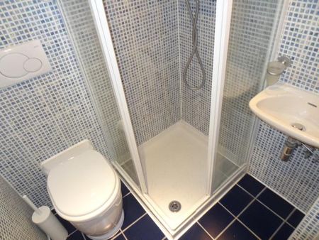 BILLS INCLUDED - A modern self-contained studio flat in Hammersmith, London W6 - Photo 4