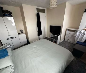 Sunbeam Way, Gosport, Hampshire - Photo 3