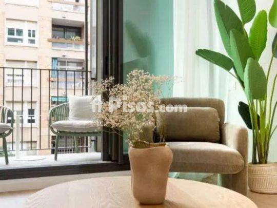 Piso en alquiler en La Sagrada Família - Foto 1