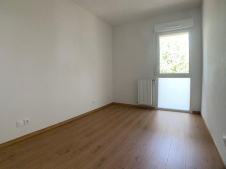 APPARTEMENT T3 66M - Photo 2