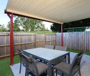 SPACIOUS TOWNHOUSE WITH POOL IN COMPLEX - Photo 6