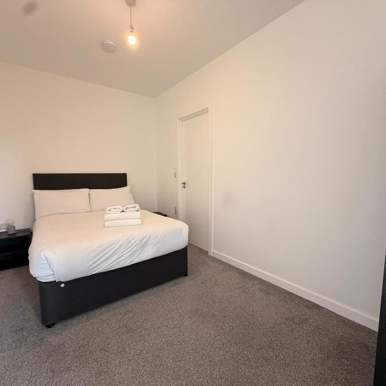 2 bedroom apartment to rent - Photo 1