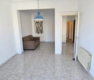 Valencia Capital - Photo 1