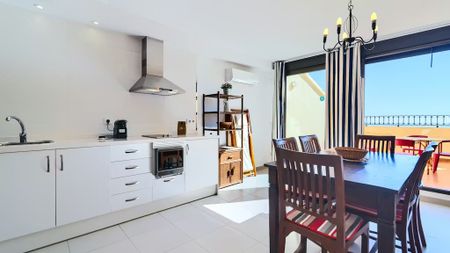 Plaza de la Señoría, Port Saplatja, Valencian Community 46120 - Foto 3