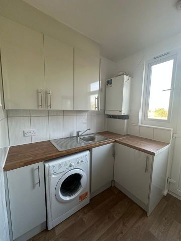 3 Bed Flat, Alexandra Avenue, HA2 - Photo 5