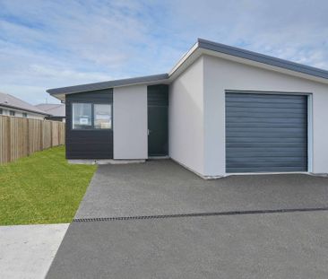Snap up your own oasis in Pegasus! - Photo 2