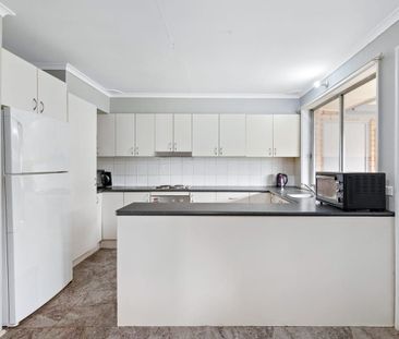 The Perfect Blend of Comfort, Space, and Convenience! - Photo 5