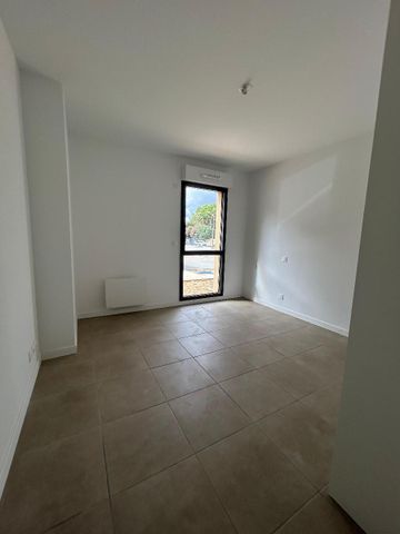 Appartement 2 pièces à louer à ELNE - Photo 3