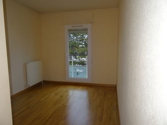 Location Appartement 3 pièces 71m² ORLEANS 45000 - Photo 1