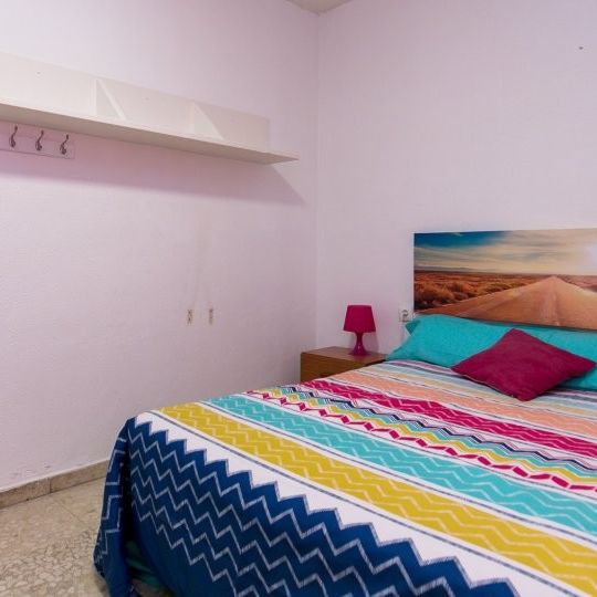 granada, Andalusia 18001 - Photo 1