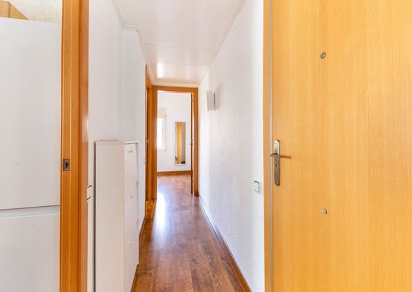 Carrer del Torrent de les Flors, Barcelona, Catalonia 08024