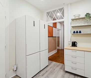 Rua da Emenda, Lisbon, Lisbon 1200-169 - Photo 5