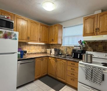 For Lease - 241 Taylor Mills Drive, Richmond Hill, Ontario - Photo 1