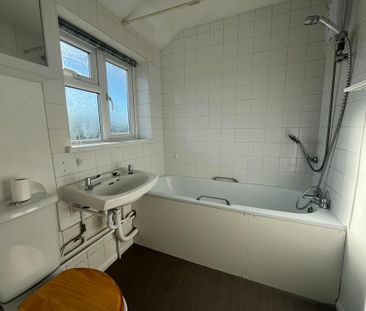 2 bedroom terraced house to rent - Photo 6