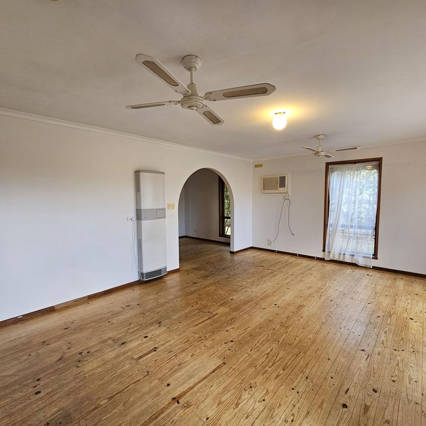 17 Brigalow Court - Photo 1