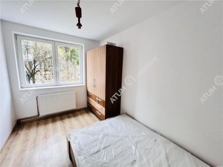 De inchiriat apartament cu 2 camere balcon etajul 1 in zona Mihai Viteazul din Sibiu - Fotografie 5
