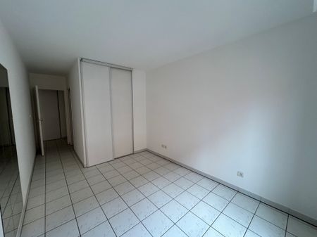 Location Appartement 2 pièces 46m² TOULOUSE 31000 - Photo 3