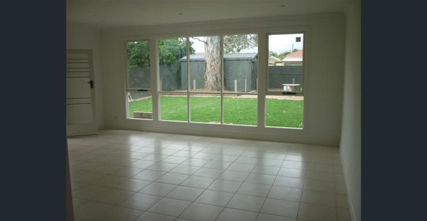 NEAT AND TIDY THREE BEDROOM CHARACTER HOME IN GREAT LOCATION - Photo 1