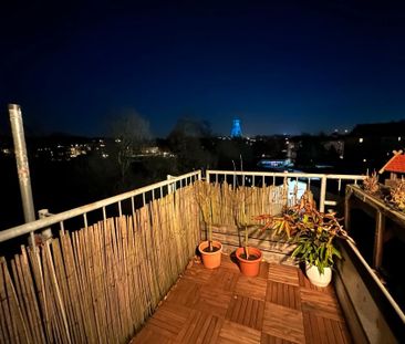 Lichtdurchflutete 3-Zimmer DG-Wohnung in Bochum Mitte - Photo 3