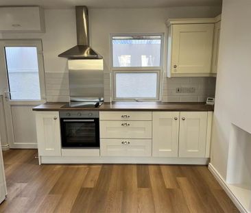118 Scrabo Road, Newtownards, BT23 4NL - Photo 4