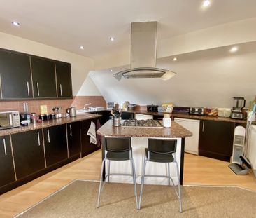 2 bed flat to rent in Grove Park Road, Weston-super-Mare, BS23 - Photo 5